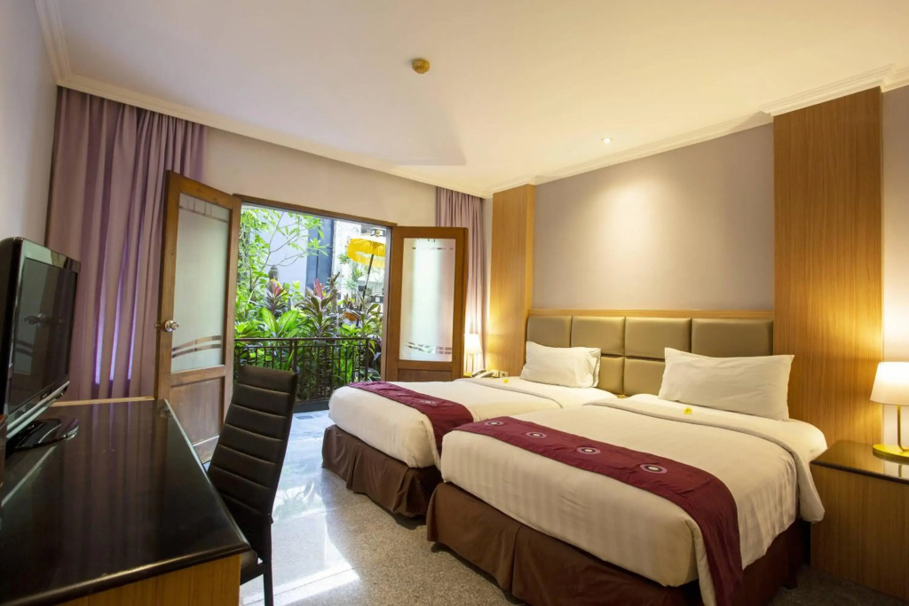 Famous Hotel Kuta Formerly Permata Kuta Hotel