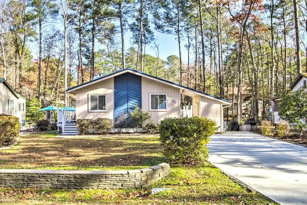 9 Mi to Ocean City Beaches: Retreat w/ Patio