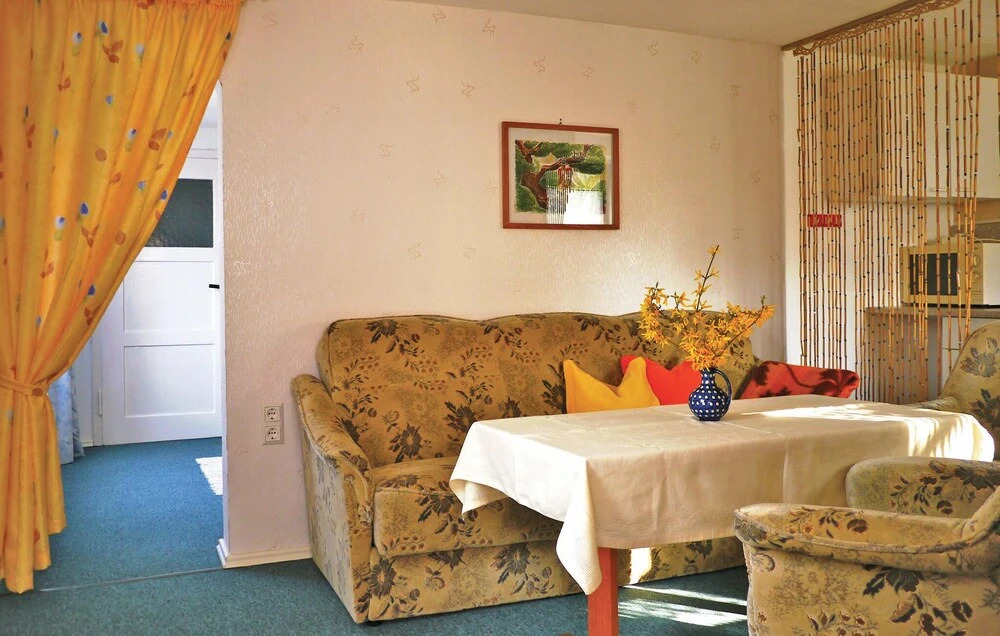 Awesome Home in Ehrenberg With 2 Bedrooms and Wifi