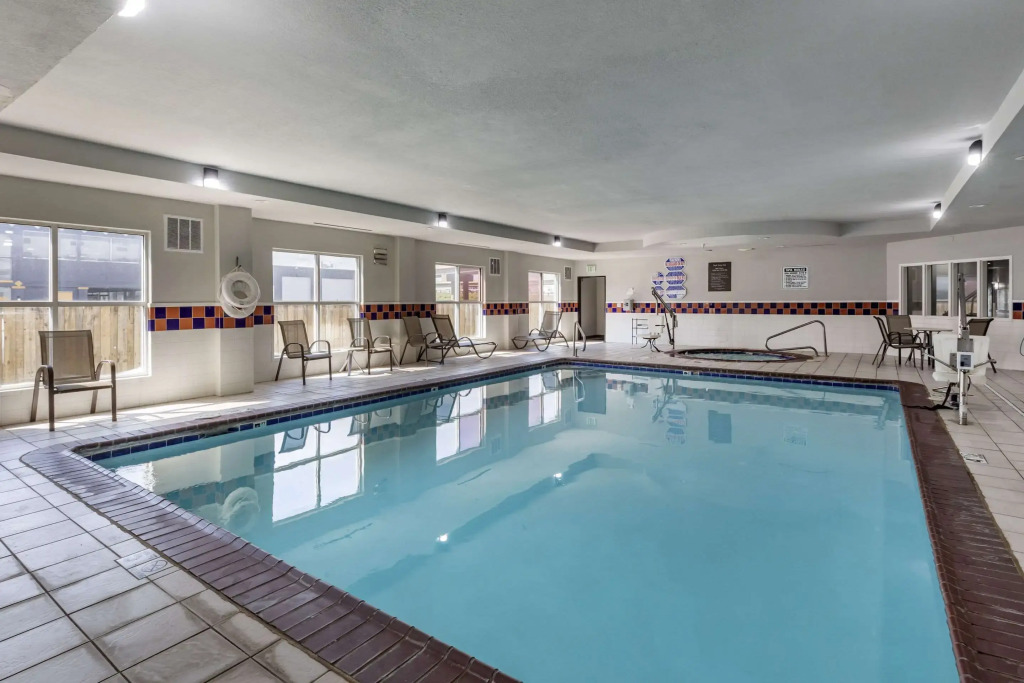Quality Inn & Suites I-35 E-Walnut Hill