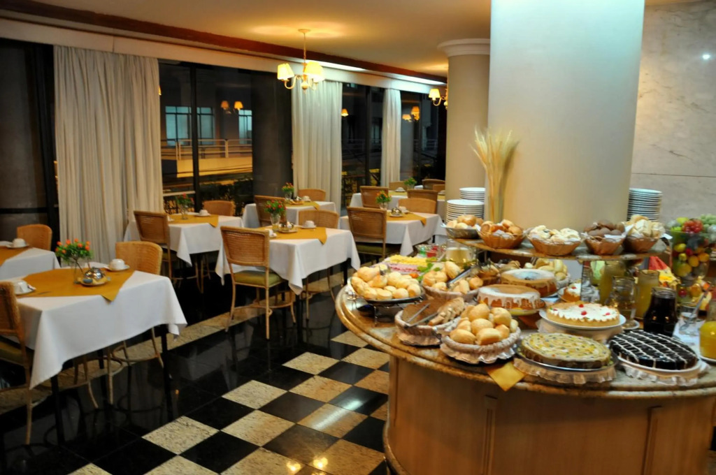 Curitiba Palace Hotel