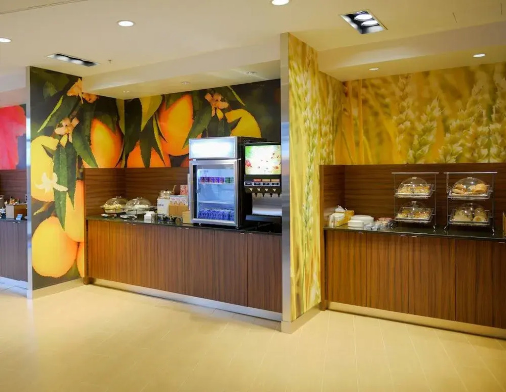 Fairfield Inn and Suites Canton South