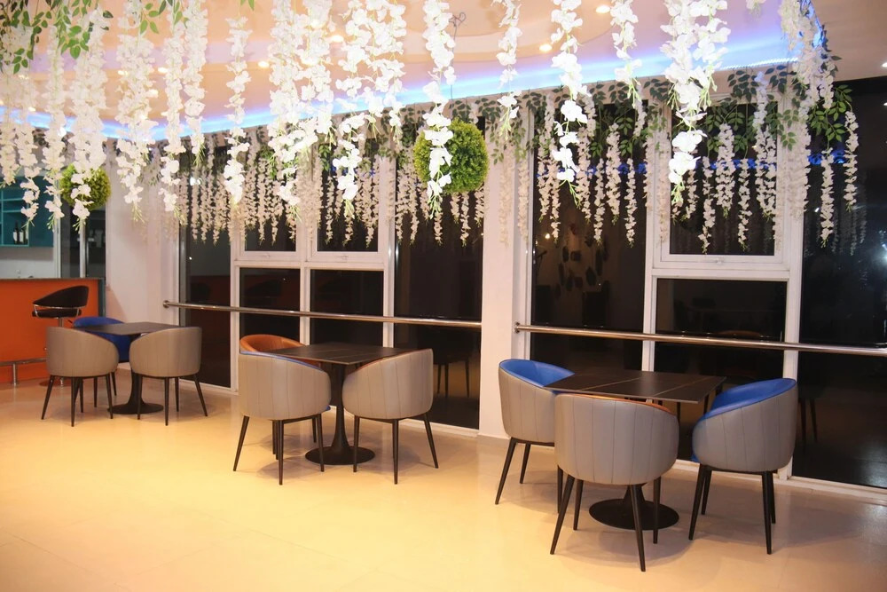 Harys Aparthotel