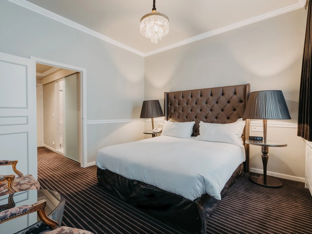 Hotel Manos Premier
