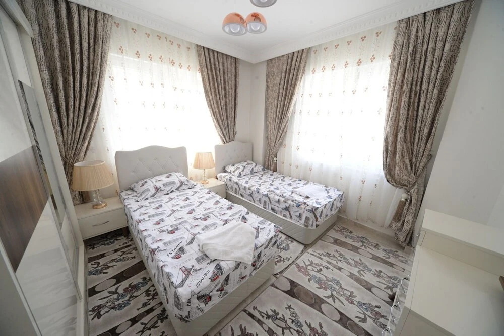 Emre Residence