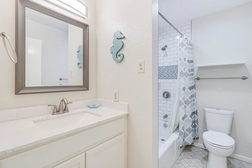 A Wave From It All Rryc22 3 Bedroom Condo by RedAwning
