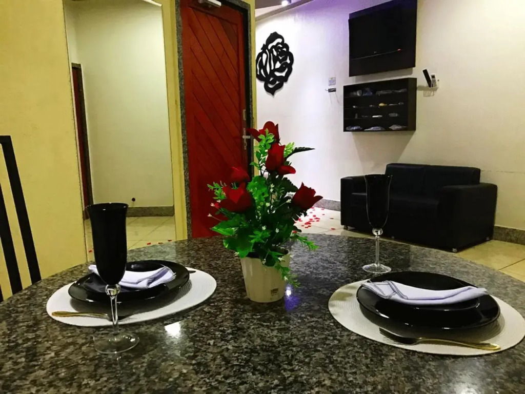 Motel Emoções