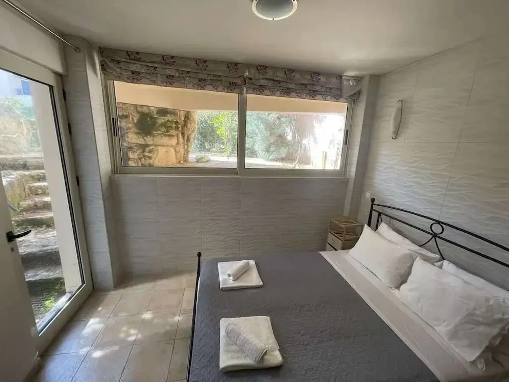 Cassiopeia 3-Bedroom House on beach