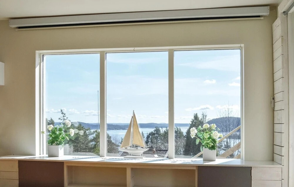 Amazing Home In Uddevalla With Kitchen