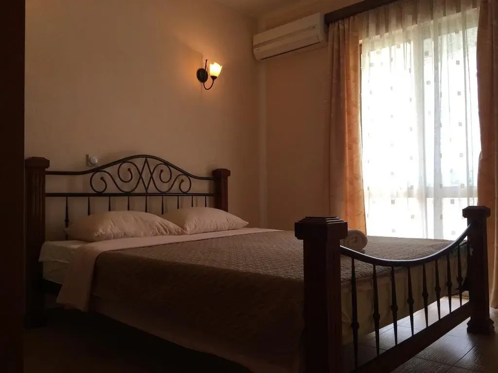 Blue Star Apartments