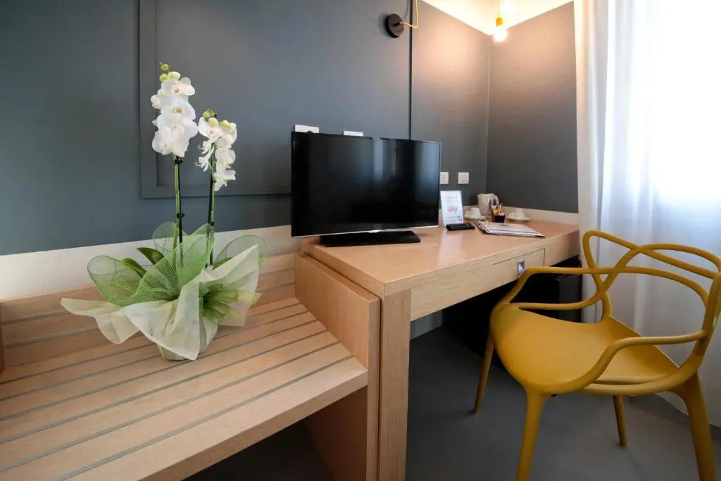 Отель B&B Mantova Cristallo