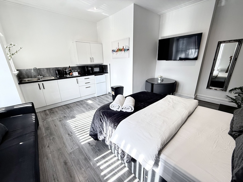 Reads Luxury Apartments