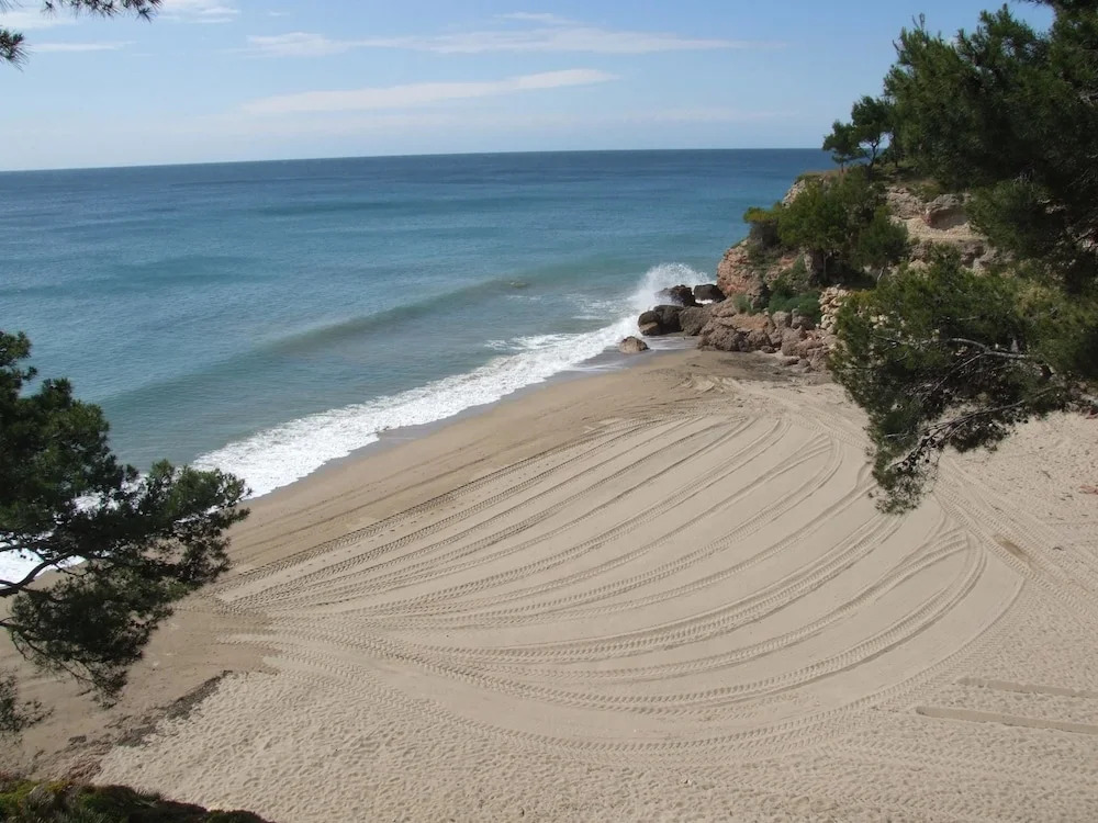 Villa With 4 Bedrooms in Mont-roig del Camp, With Private Pool and Fur