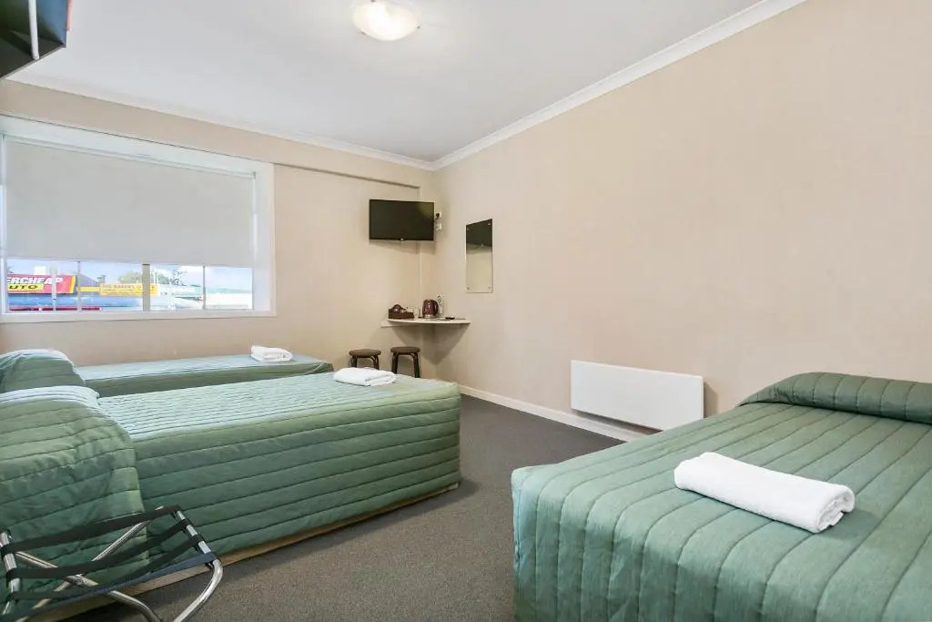 No 1 Motels