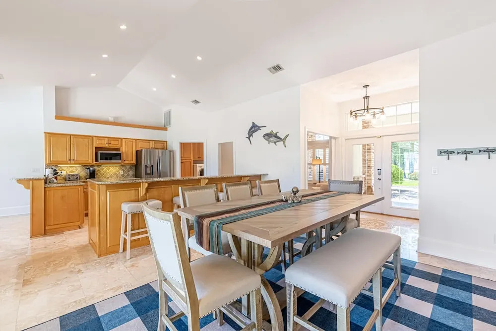 Bayshore Breeze S 31 Bayshore Dr 4BR 2BA 9