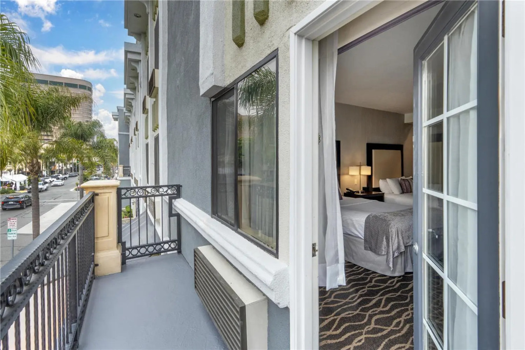 Best Western Plus Hotel at the Convention Center