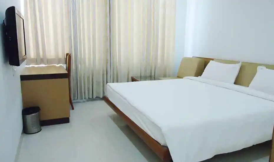 Sybaritic Suites