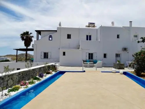 Apopsis Mykonian Houses