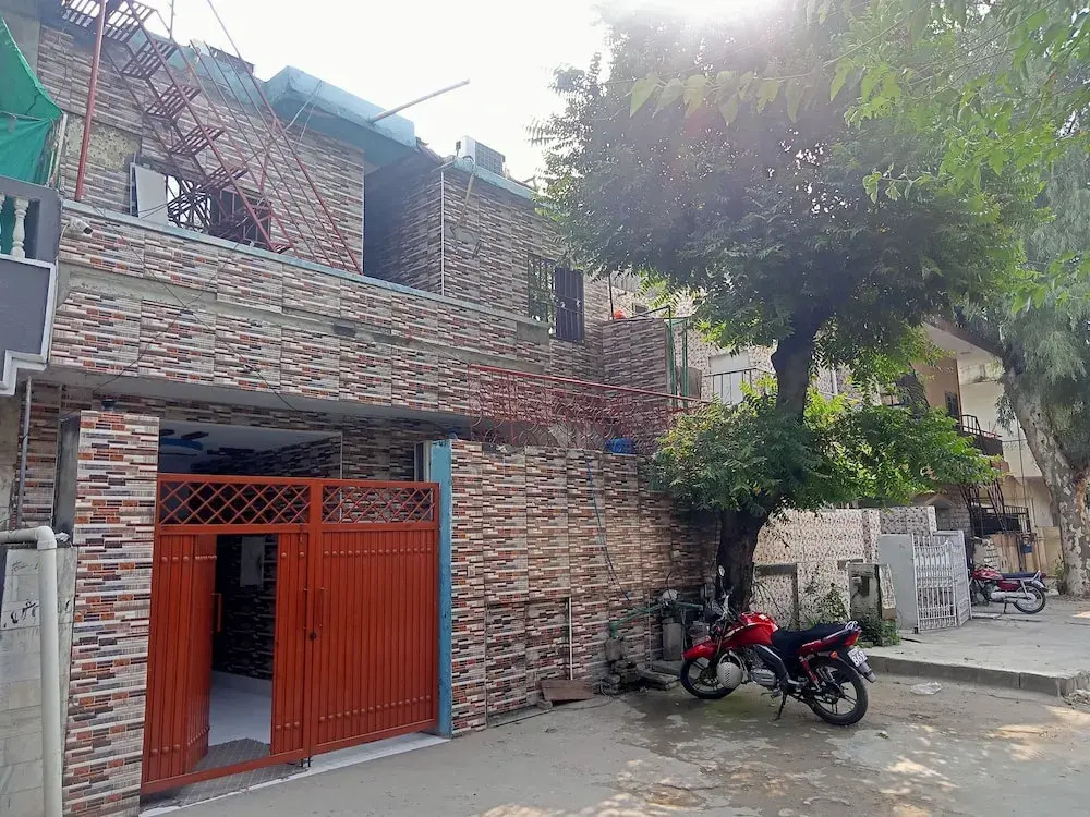 New White Rose Guest House