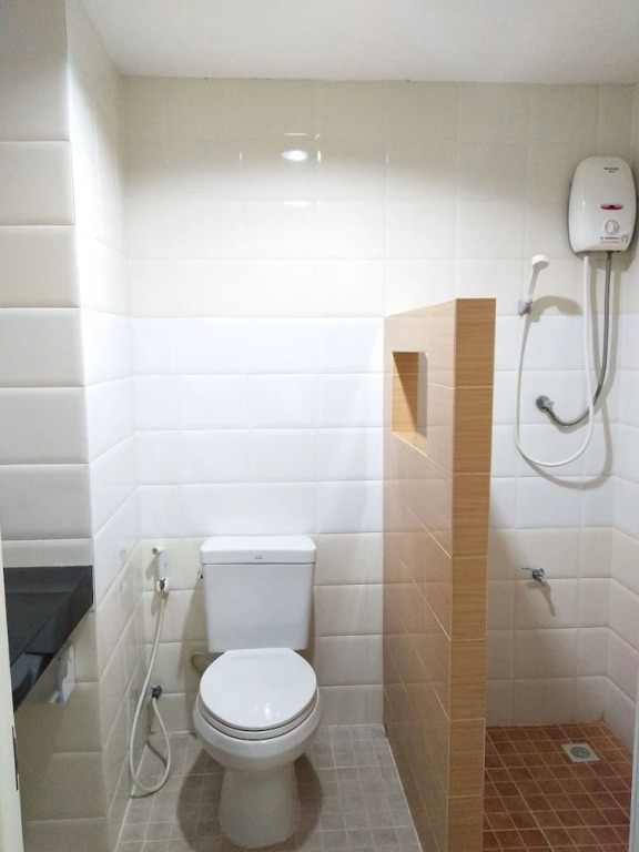 Siri Service Apartment