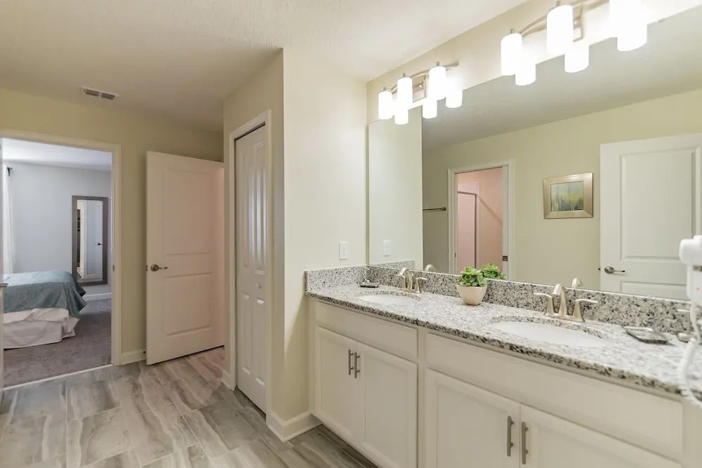 1563OL-The Retreat at ChampionsGate