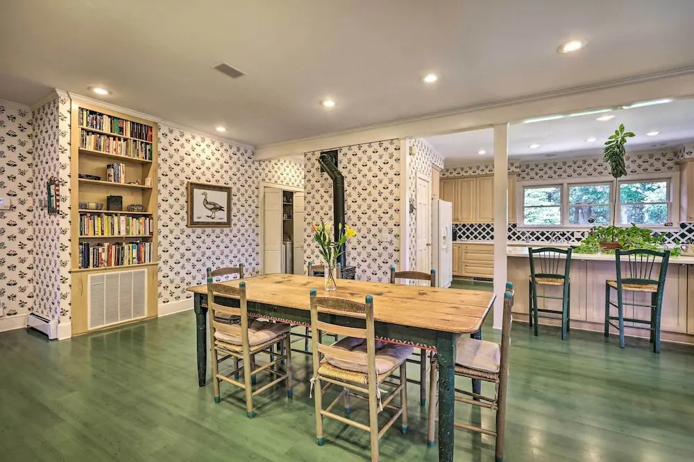 Lush Elkin Home w/ Porch Views & Pool Table
