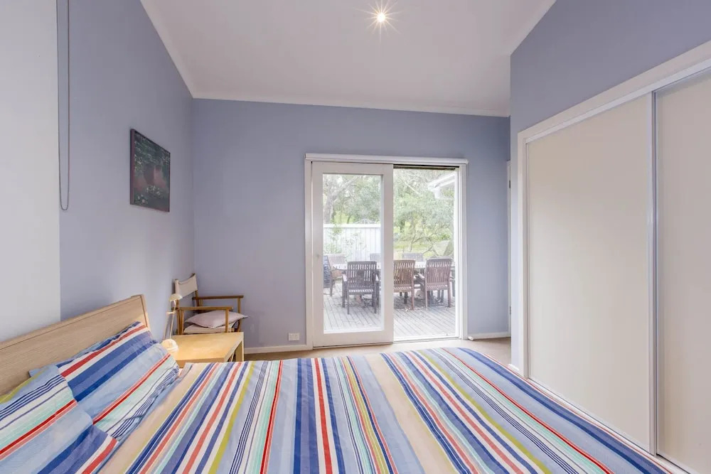 Breezes - Pet Friendly