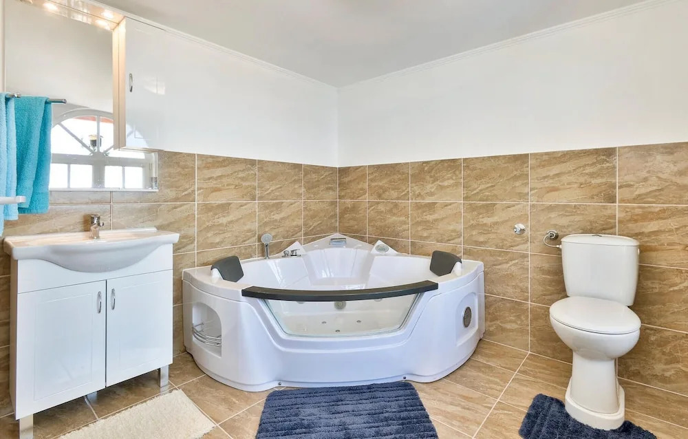 Beautiful Home In Donja Zelina
