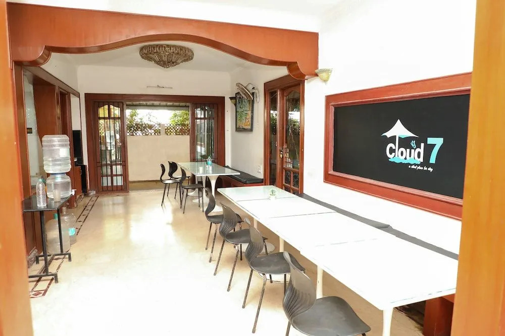 Ulo Cloud 7 Resort