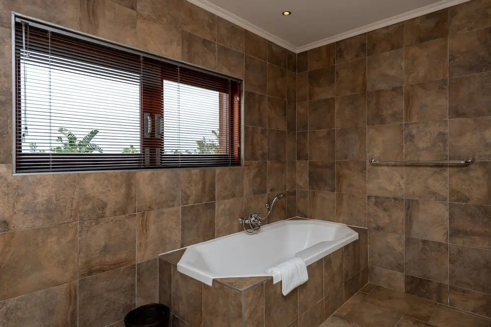 San Lameer Villa Rentals 14329