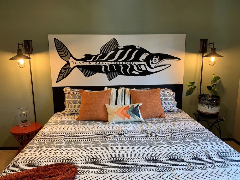 Clam Gulch Lodge
