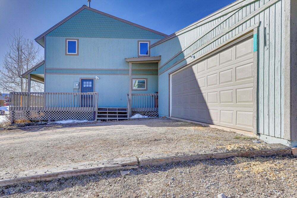 Pet-friendly Pagosa Springs Home: 1 Mi to Hiking