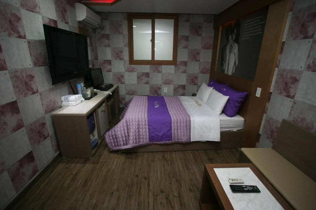 Castle Motel