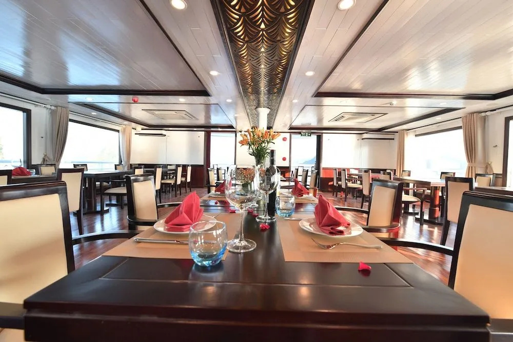 Halong Sapphire Cruise