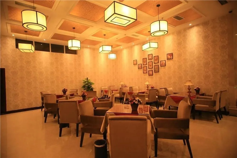 Lanting Hotel (Chengdu Daxu High-speed Railway Station)