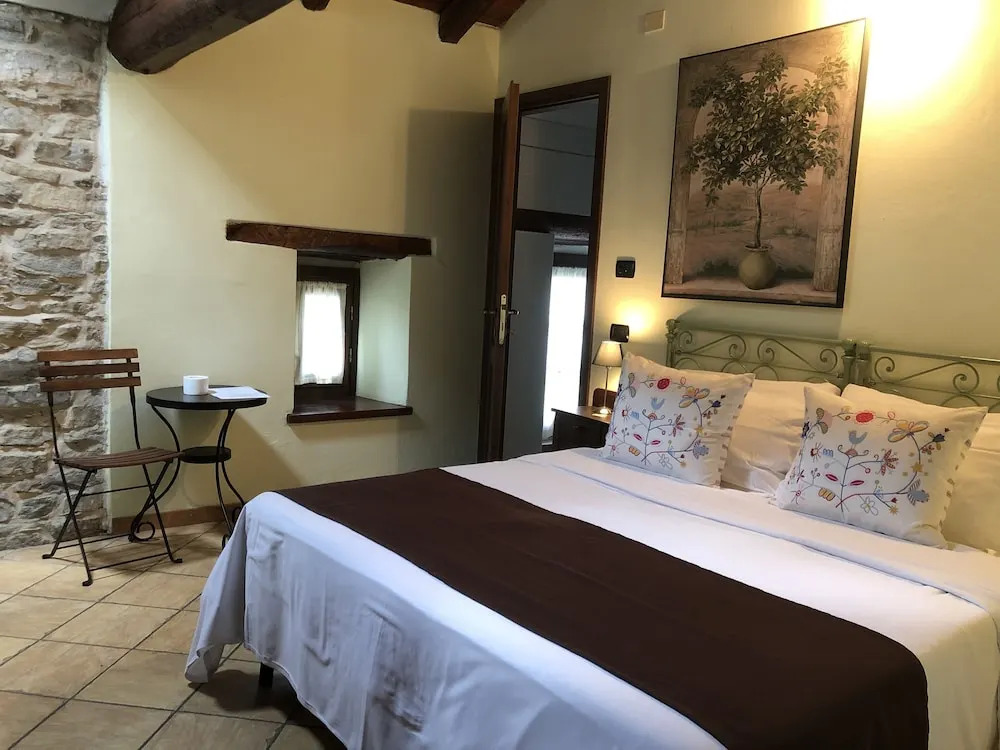 Cascina Bertolotto Wine Resort