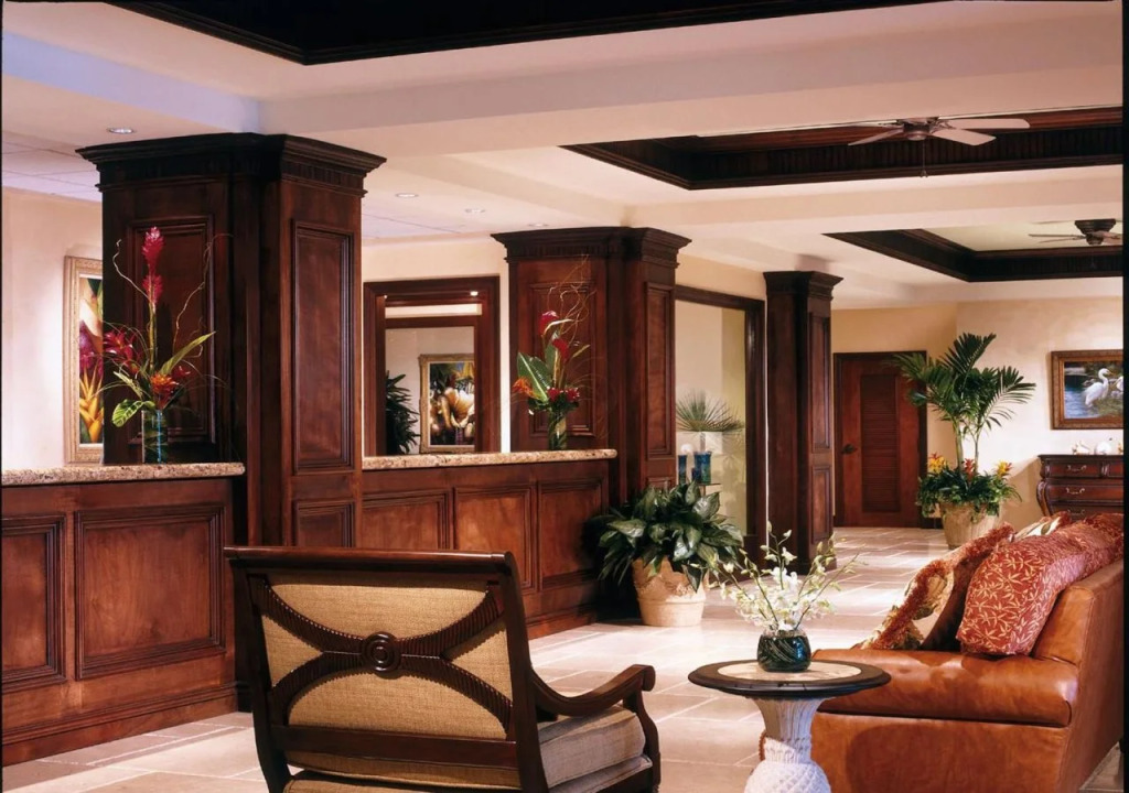 Jupiter Beach Resort & Spa