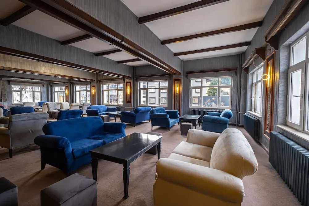 Lizbonia Hotel