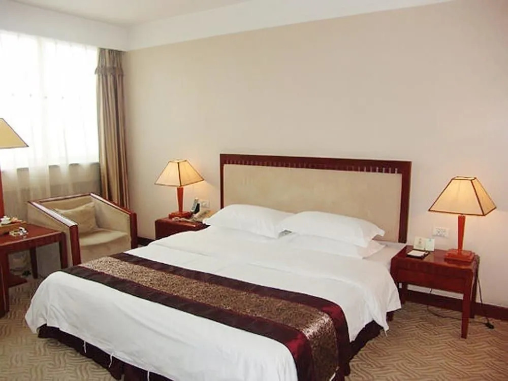 Tonglu Jinxin Hotel