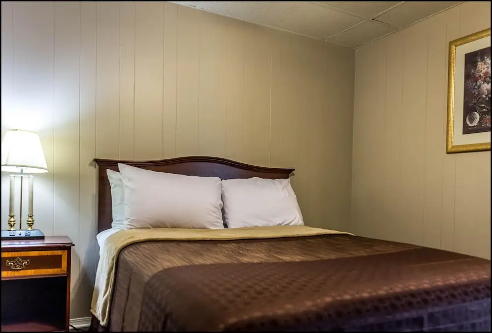Marina Inn