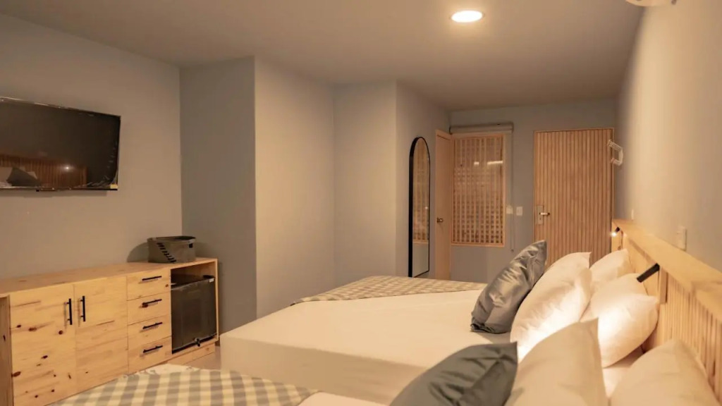 Leviu by Bernalo Hotels