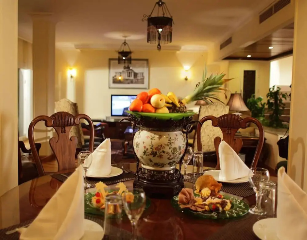 A Wonderful 3 Bedroom Villa Overlooking the sea Offering a 5 Experience