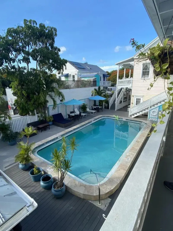 The Palms Hotel