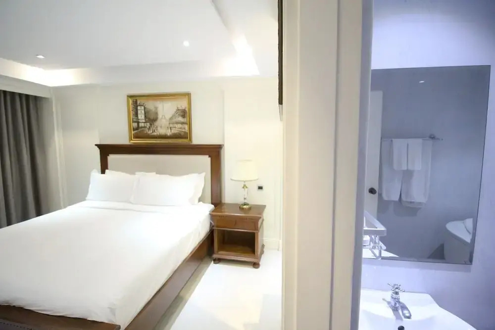 Sasha House-Hotel-Senanikom
