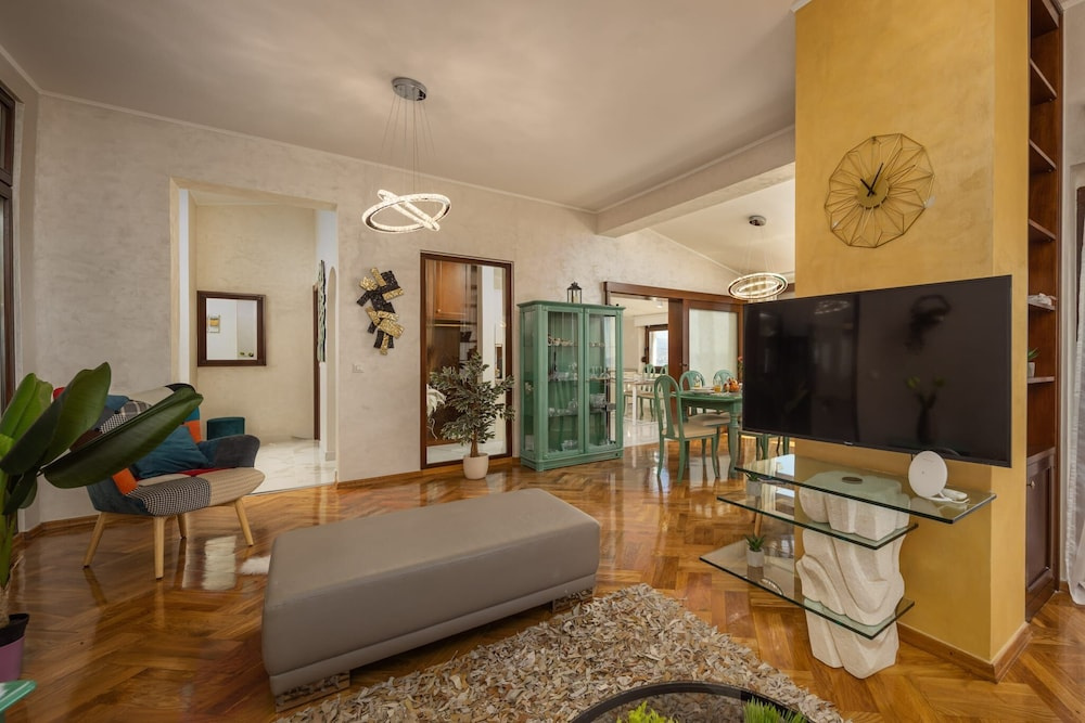 Apartment Villa Rebeka