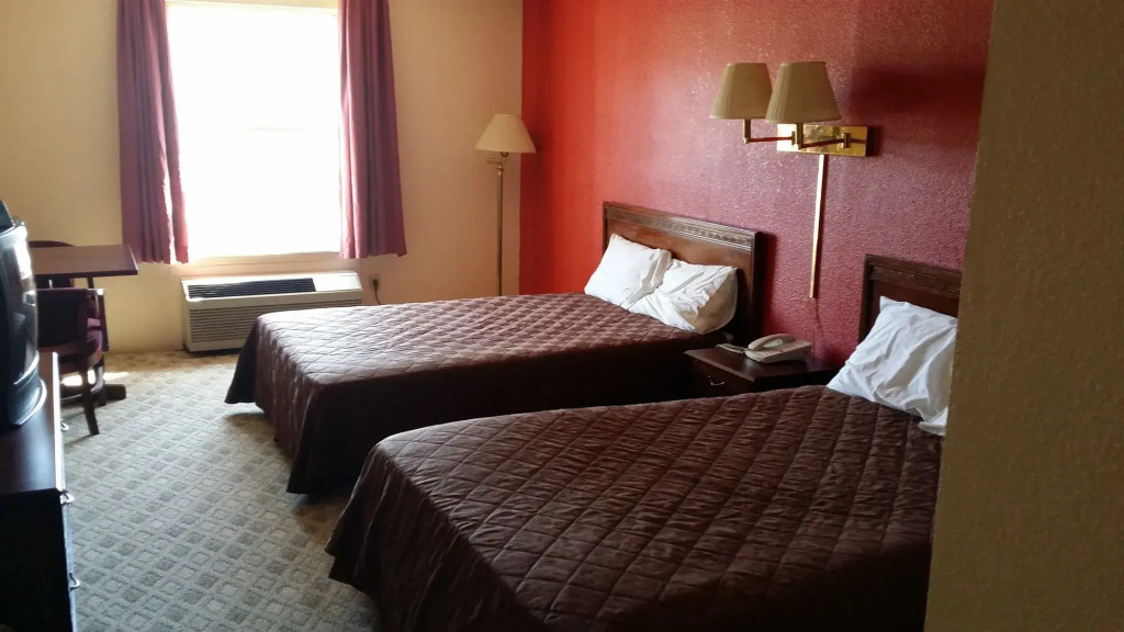 Americourt Hotel and Suites - Elizabethton