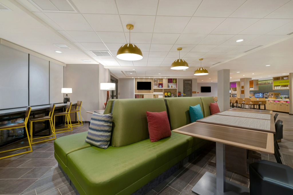 Home2 Suites By Hilton Redding