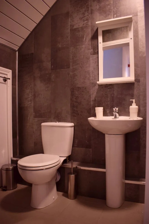 Fantastic 2 Bedroom 1 Bathroom Apartment in Central Dublin