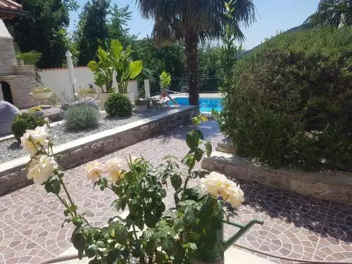 Villa In Verde