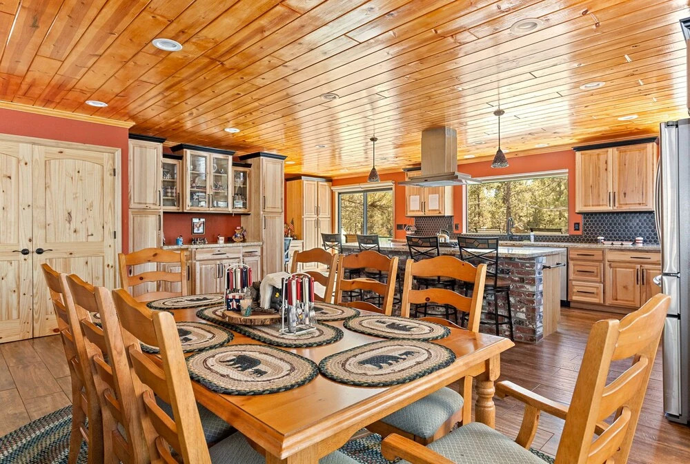 Laureens Americana Hideaway